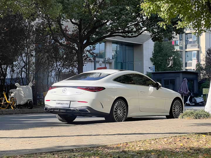 Фото 4 - Mercedes-Benz CLE-Class