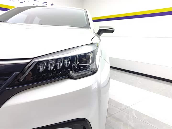 Фото 5 - Changan CS85 Coupe