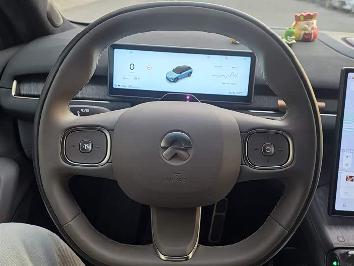 Фото 2 - Nio ES7