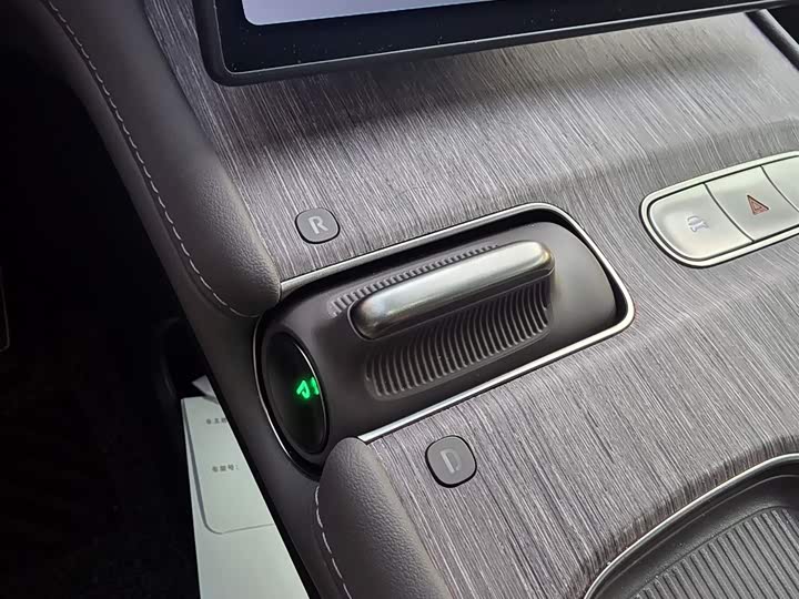 Фото 5 - Nio ES7