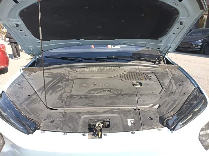 Фото 9 - Nio ES7