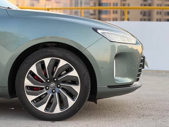 Фото 9 - Aito M5