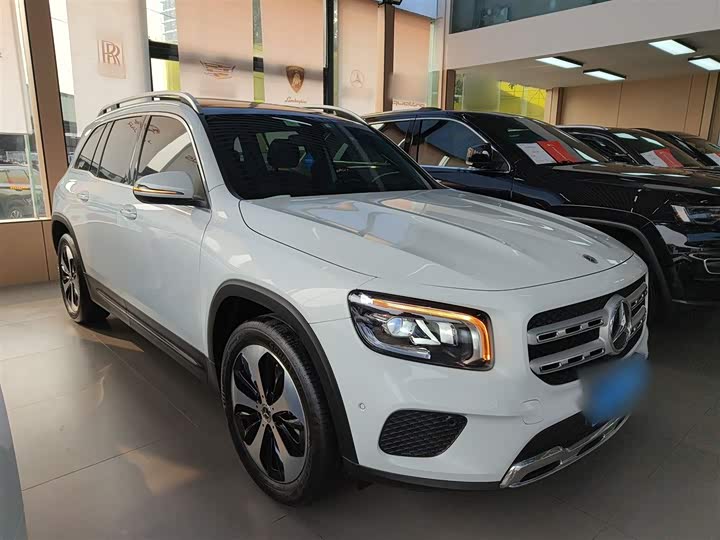Фото 4 - Mercedes-Benz GLB-Class