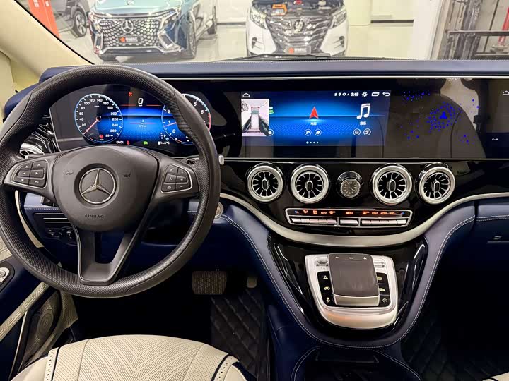 Фото 4 - Mercedes-Benz Vito