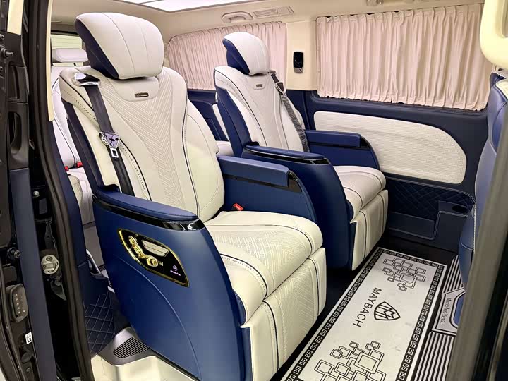 Фото 7 - Mercedes-Benz Vito