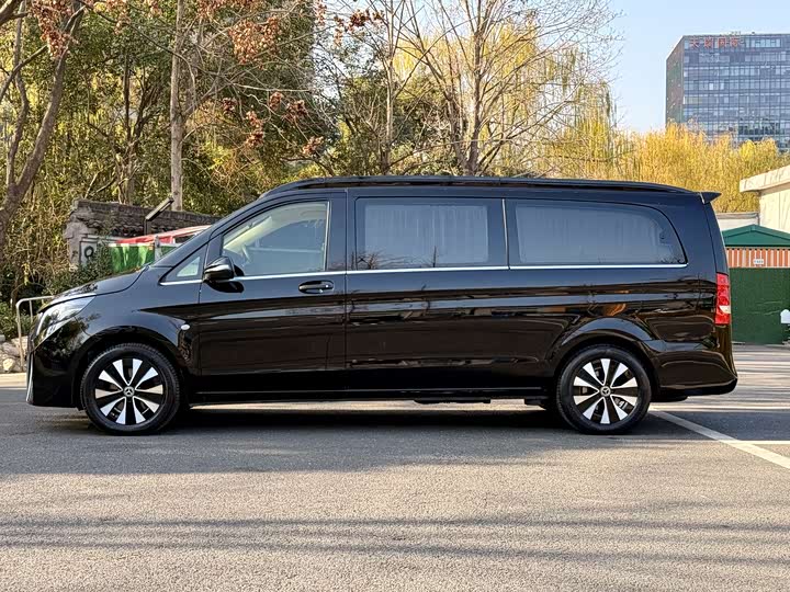 Фото 9 - Mercedes-Benz Vito