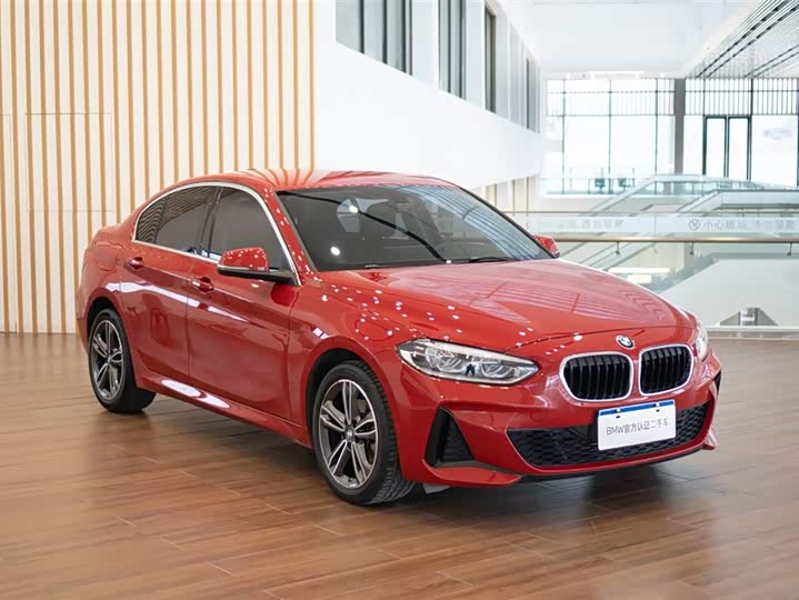 Фото 3 - BMW 1 Series