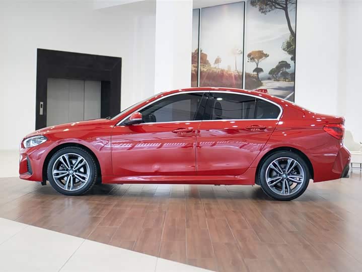 Фото 4 - BMW 1 Series