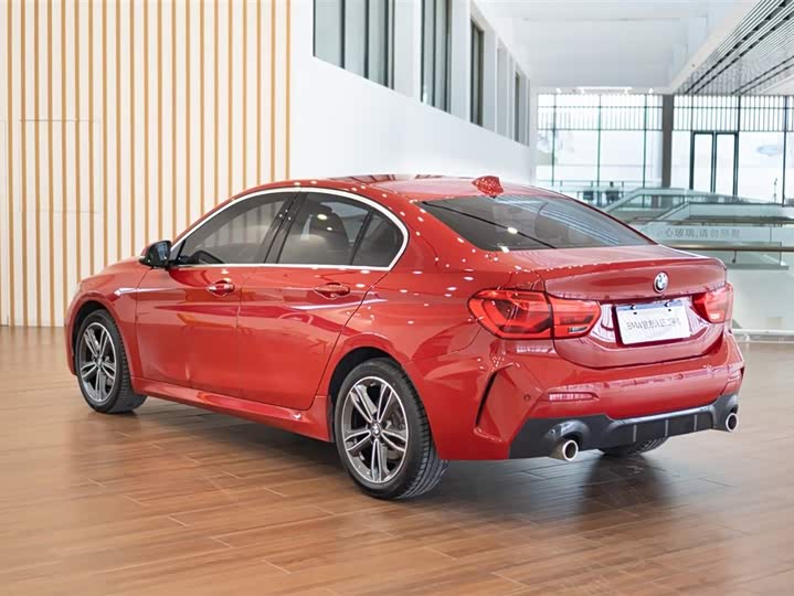 Фото 7 - BMW 1 Series