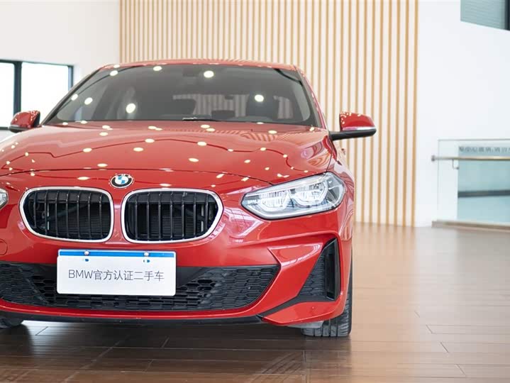 Фото 8 - BMW 1 Series