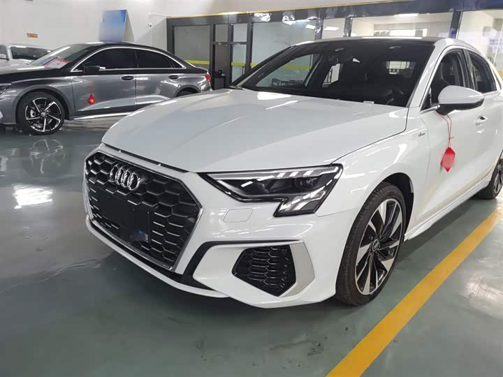 Фото 1 - Audi A3