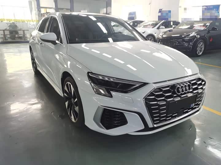 Фото 4 - Audi A3