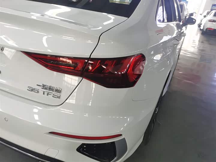 Фото 8 - Audi A3