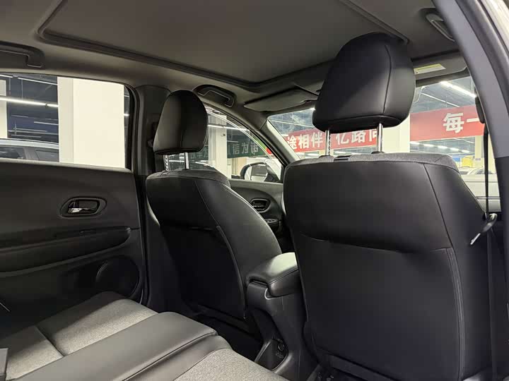 Фото 8 - Honda XR-V