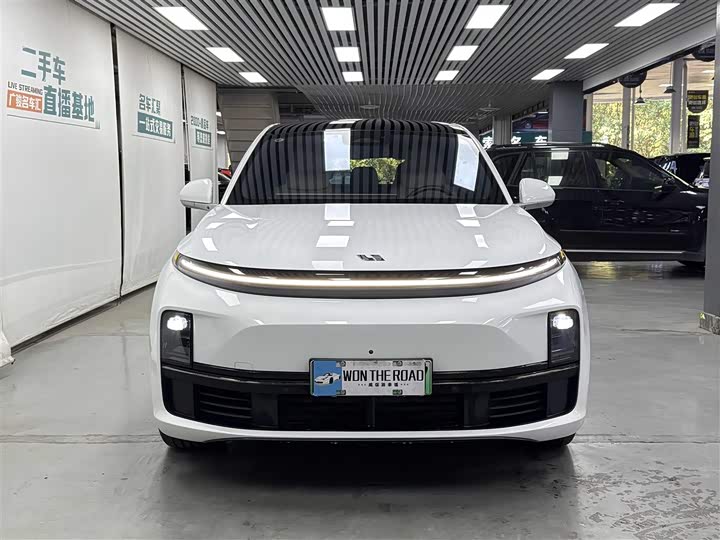 Фото 2 - LiXiang L7