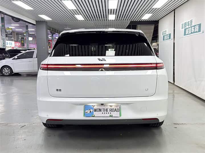 Фото 6 - LiXiang L7