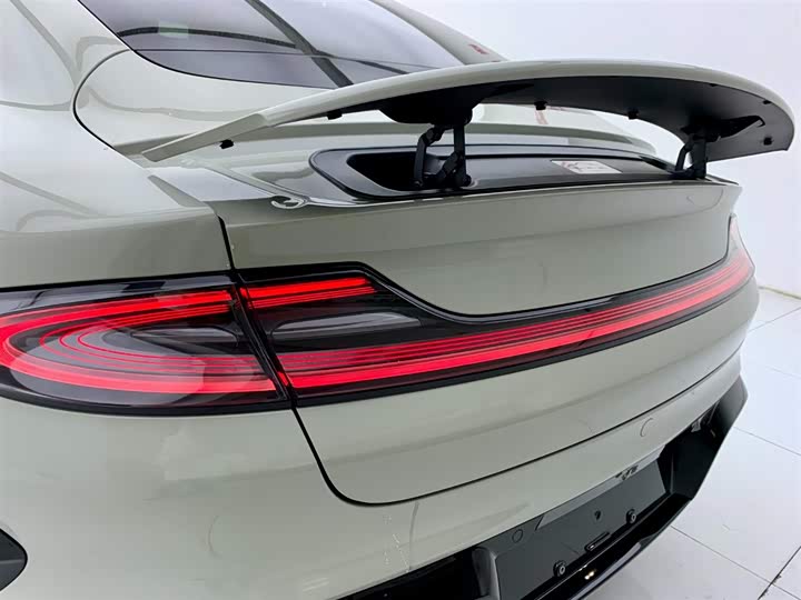 Фото 7 - Xiaomi SU7