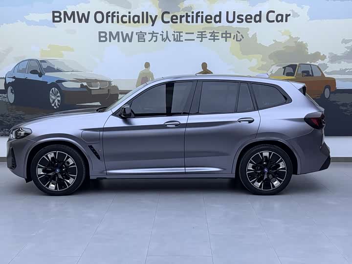 Фото 3 - BMW iX3