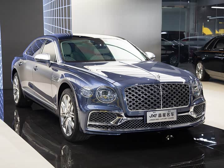 Фото 3 - Bentley Flying Spur Hybrid