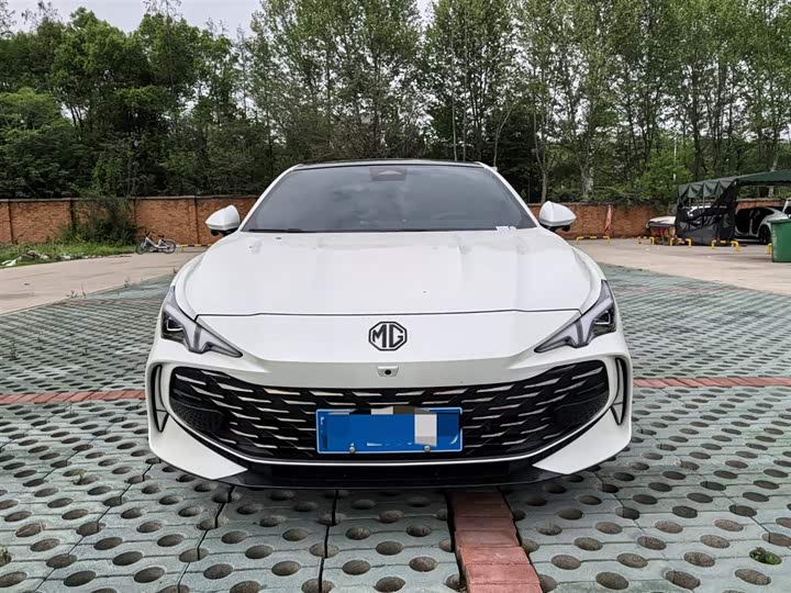 Фото 2 - MG Motor 7