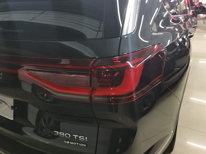 Фото 8 - Volkswagen Talagon