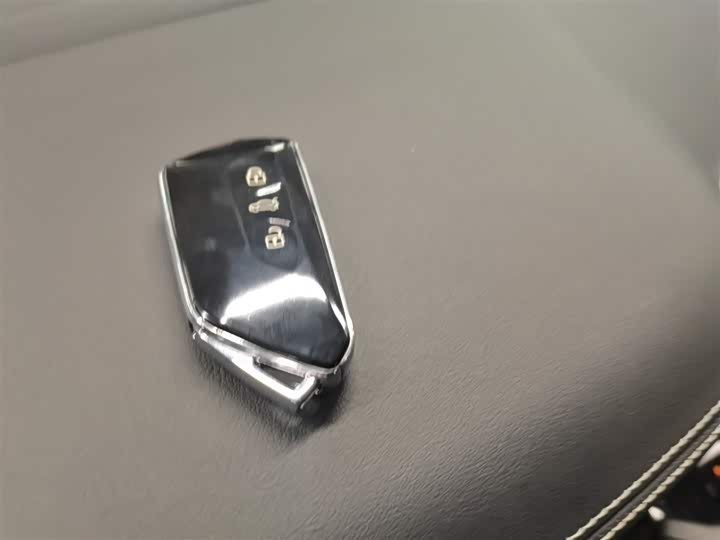 Фото 9 - Volkswagen Talagon