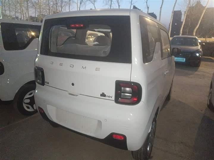 Фото 7 - Geely Galaxy Panda Mini