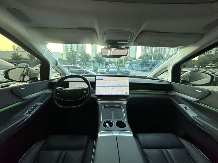 Фото 4 - XPeng X9