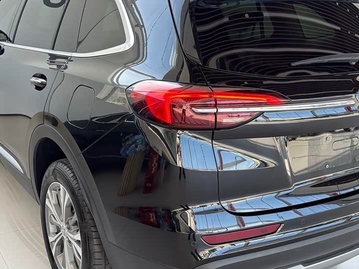 Фото 8 - Buick Envision Plus