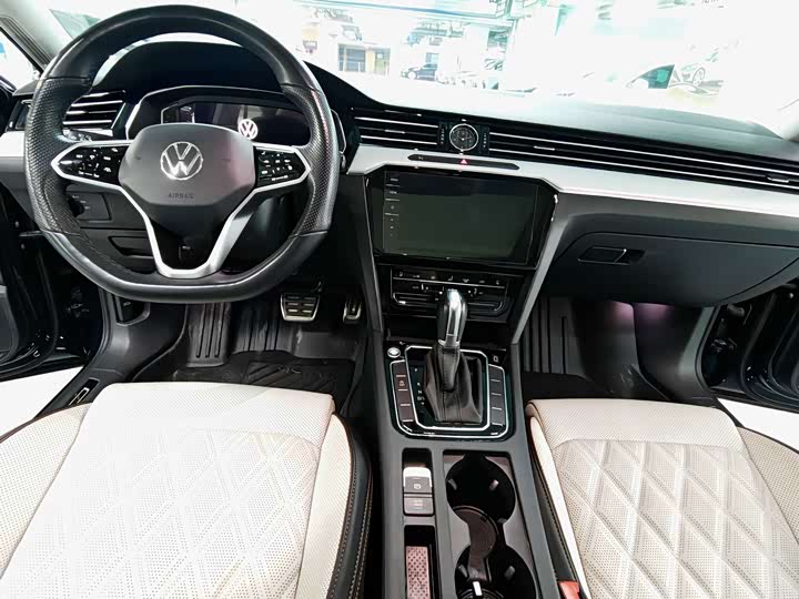 Фото 6 - Volkswagen Magotan