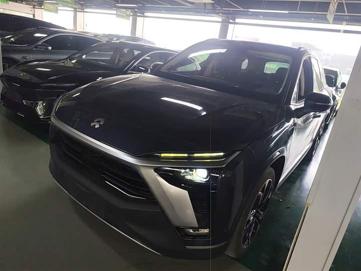 Фото 2 - Nio ES8