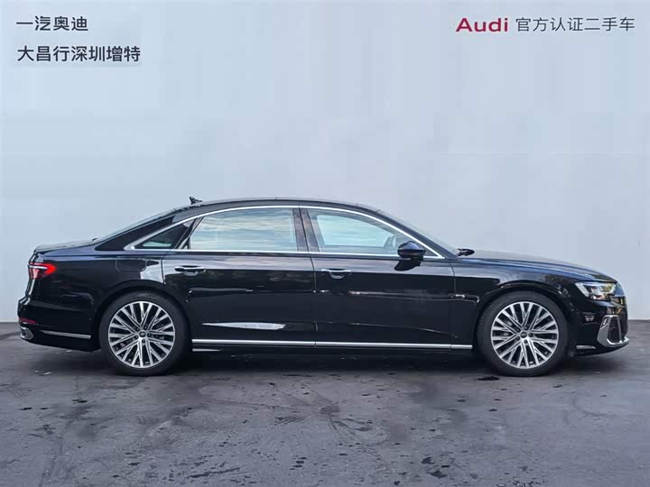 Фото 4 - Audi A8