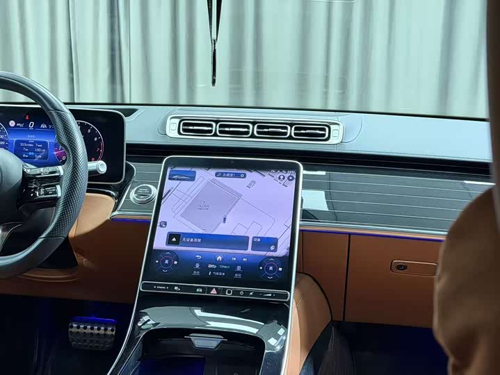 Фото 9 - Mercedes-Benz S-Class