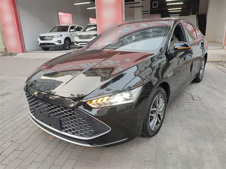 Фото 1 - BYD Qin Plus