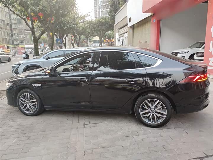 Фото 5 - BYD Qin Plus