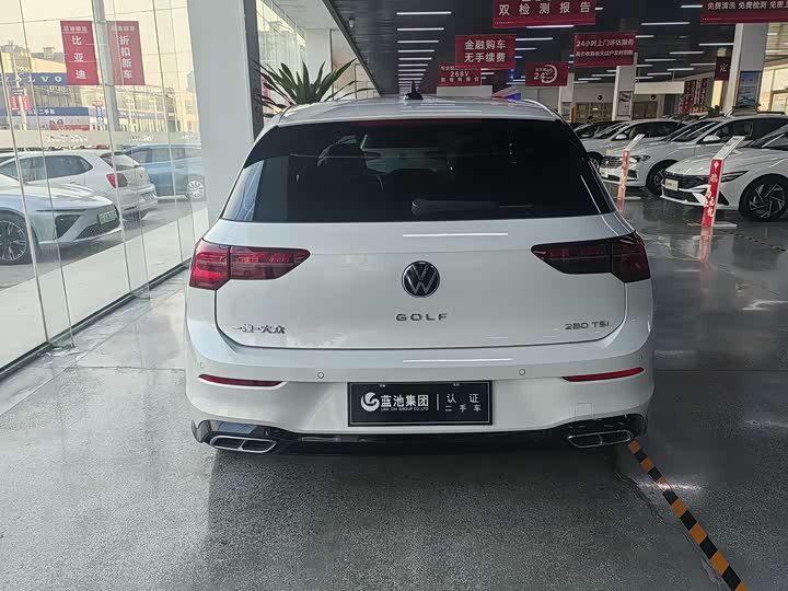 Фото 6 - Volkswagen Golf