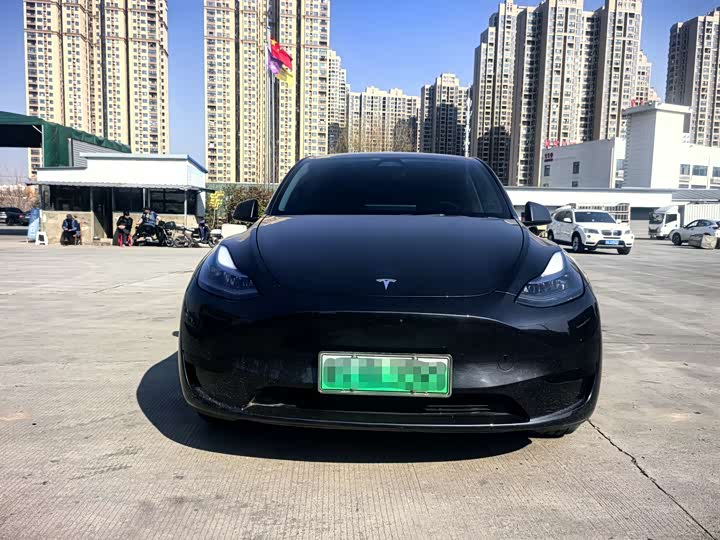 Фото 2 - Tesla Model Y