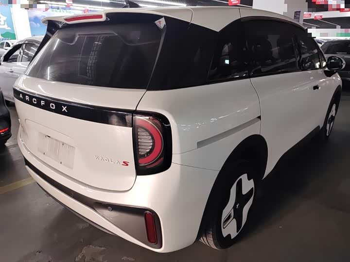 Фото 7 - BAIC Arcfox Kaola S