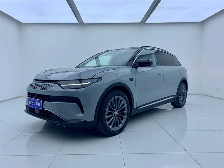 Фото 1 - Leapmotor C11