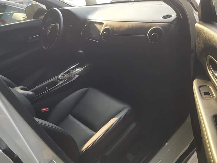 Фото 8 - Honda XR-V