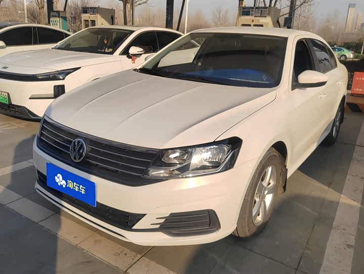 Фото 1 - Volkswagen Lavida