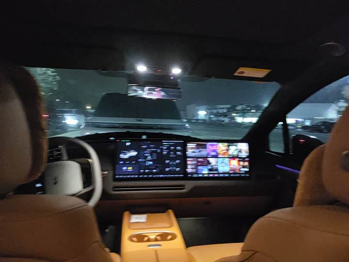 Фото 6 - LiXiang i6