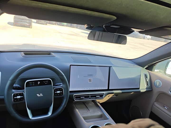 Фото 6 - LiXiang L7