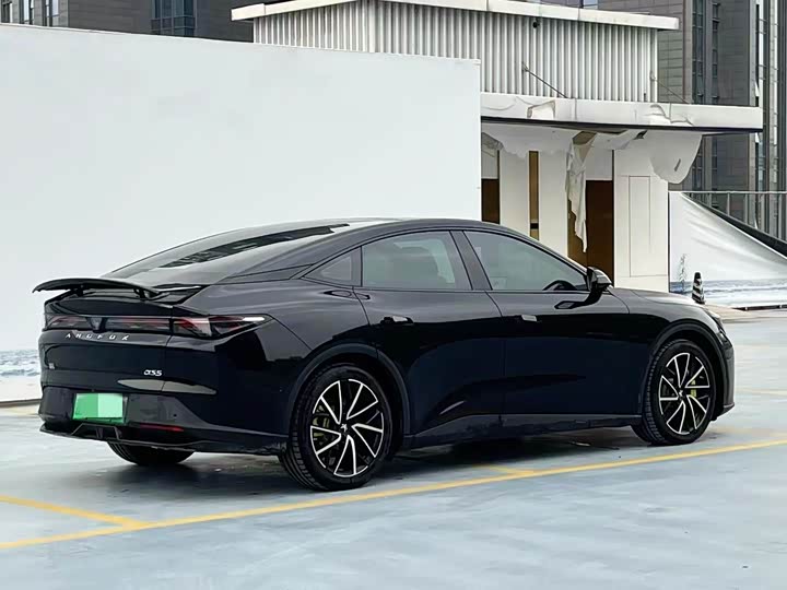 Фото 3 - BAIC Arcfox Alpha S5