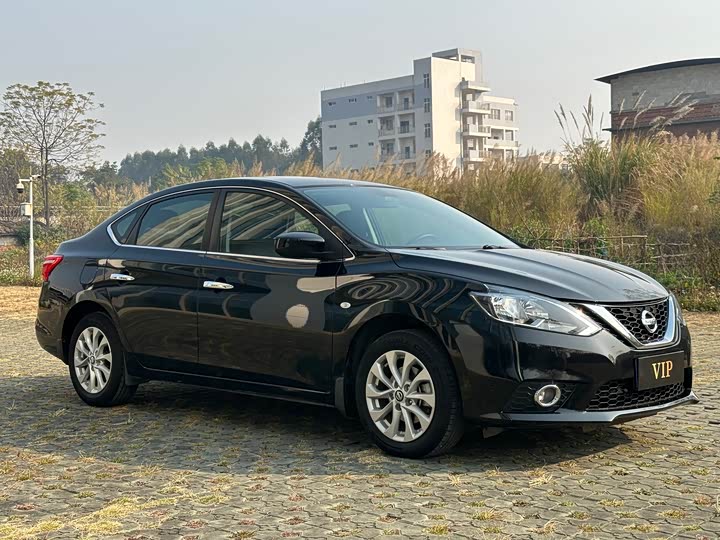 Фото 3 - Nissan Sylphy