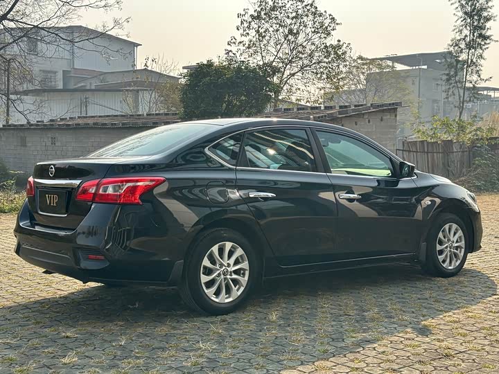 Фото 6 - Nissan Sylphy