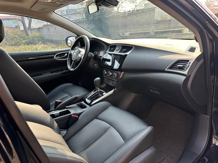 Фото 7 - Nissan Sylphy