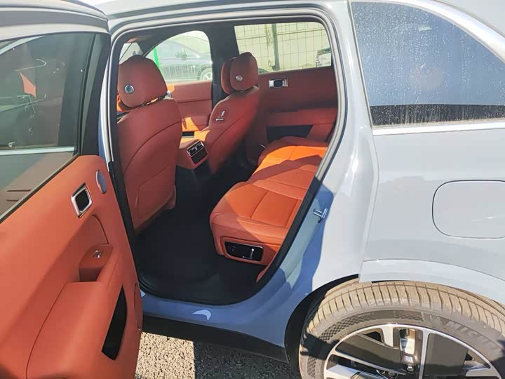 Фото 5 - LiXiang L7