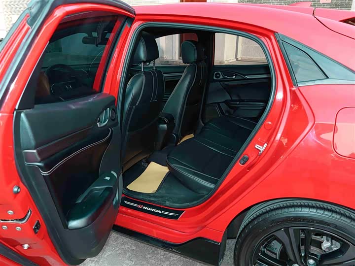 Фото 6 - Honda Civic