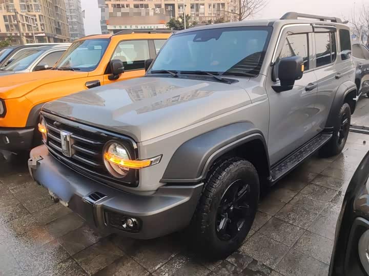 Фото 1 - Tank 300